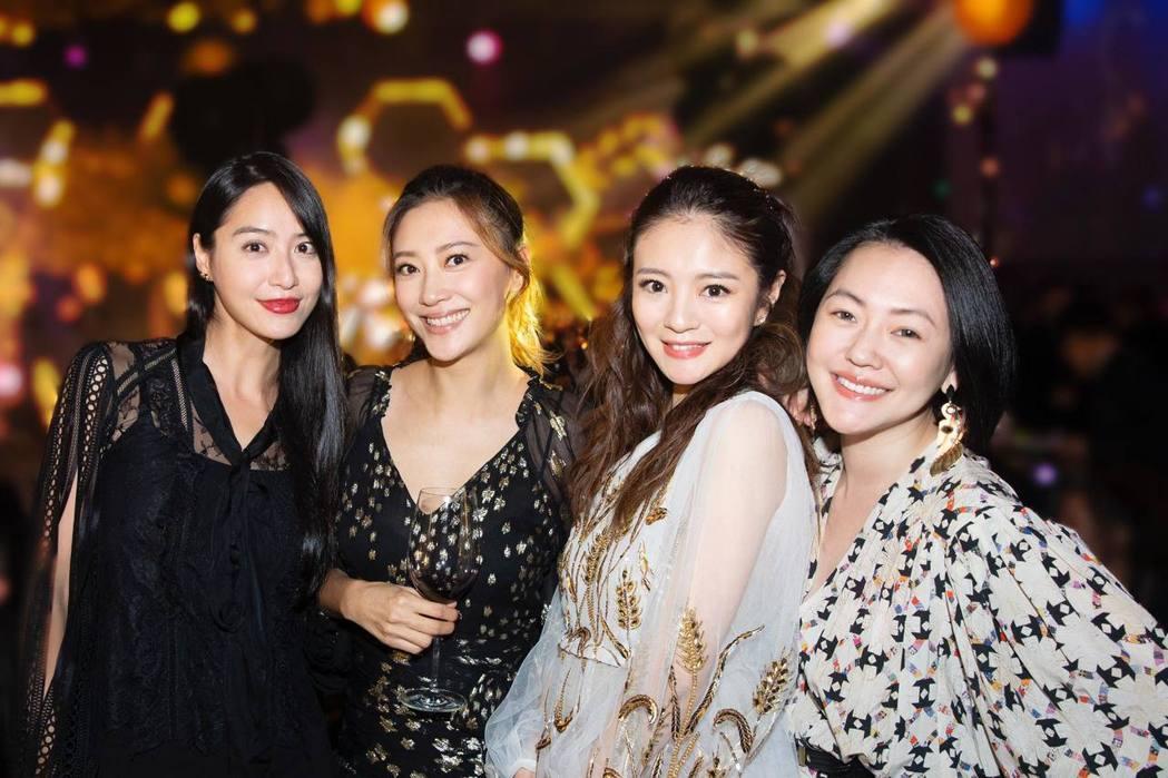 澳门六和合彩结果公布最新消息及时间解析与探讨文章标题，揭秘今日澳门的幸运之星—六六大顺，开奖结果的实时更新与分析解读！澳门六和合开彩结果公布最新消息及时间