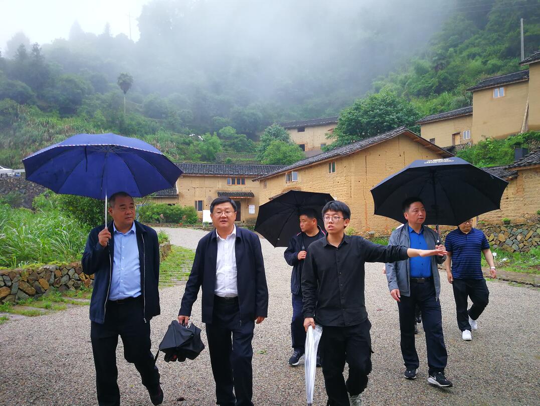 澳门六叔的最新现状，生活与事业双丰收？一探究竟！澳门六叔的真实身份